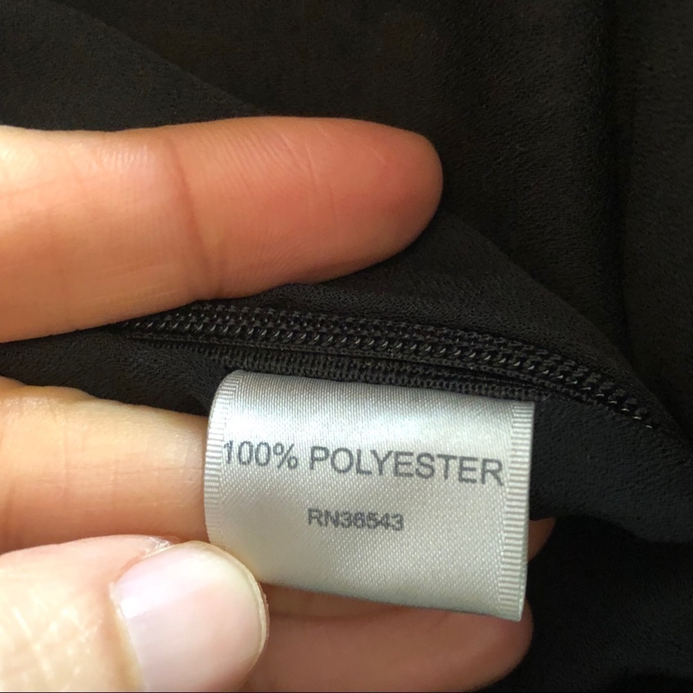 Van Heusen blouse vNeck Flower flower flutter - Picture 12 of 12